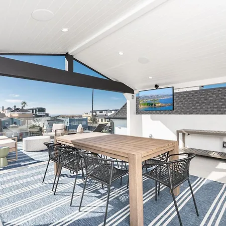 Luxury 3Br W- Rooftop Deck, Grill, Ac - Steps From Sand By Beachview Rentals